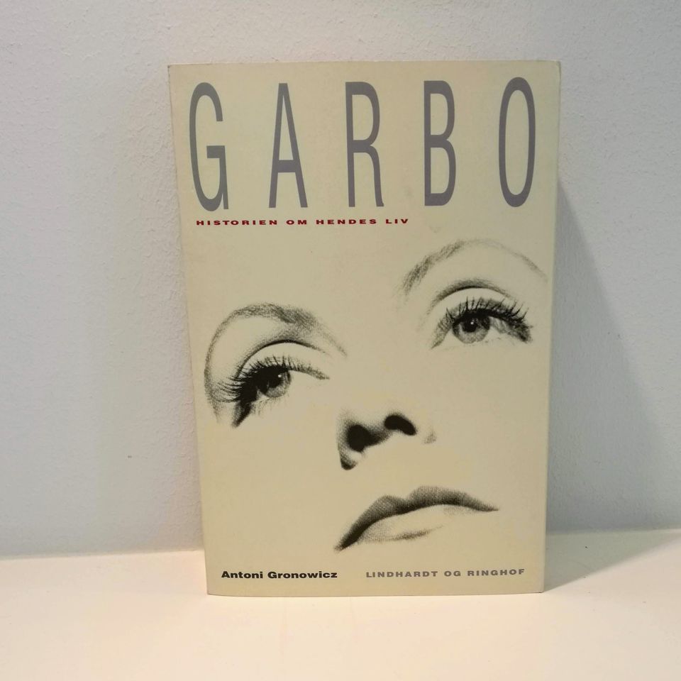 Garbo : Historien om hendes liv af Antoni Gronowicz