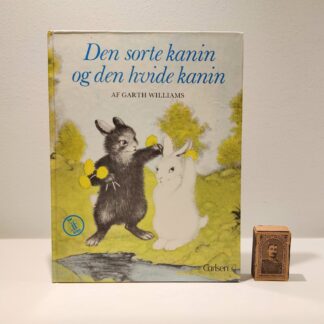 Den sorte og den hvide kanin af Garth Williams