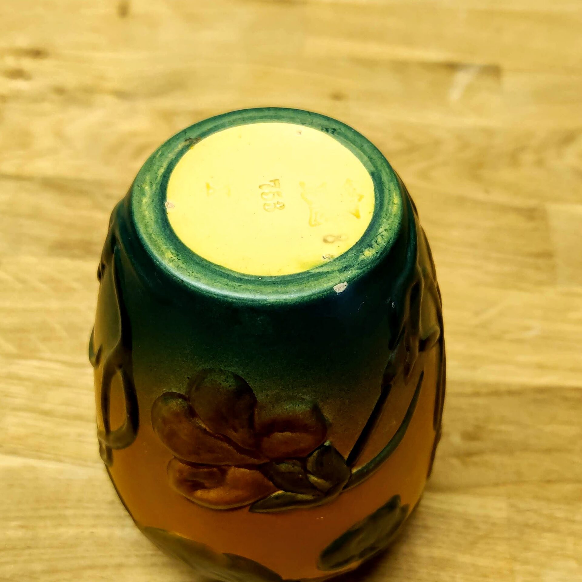 vase med tallerkensmækkere