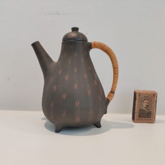Skulpturel kaffekande fra Anker Keramik