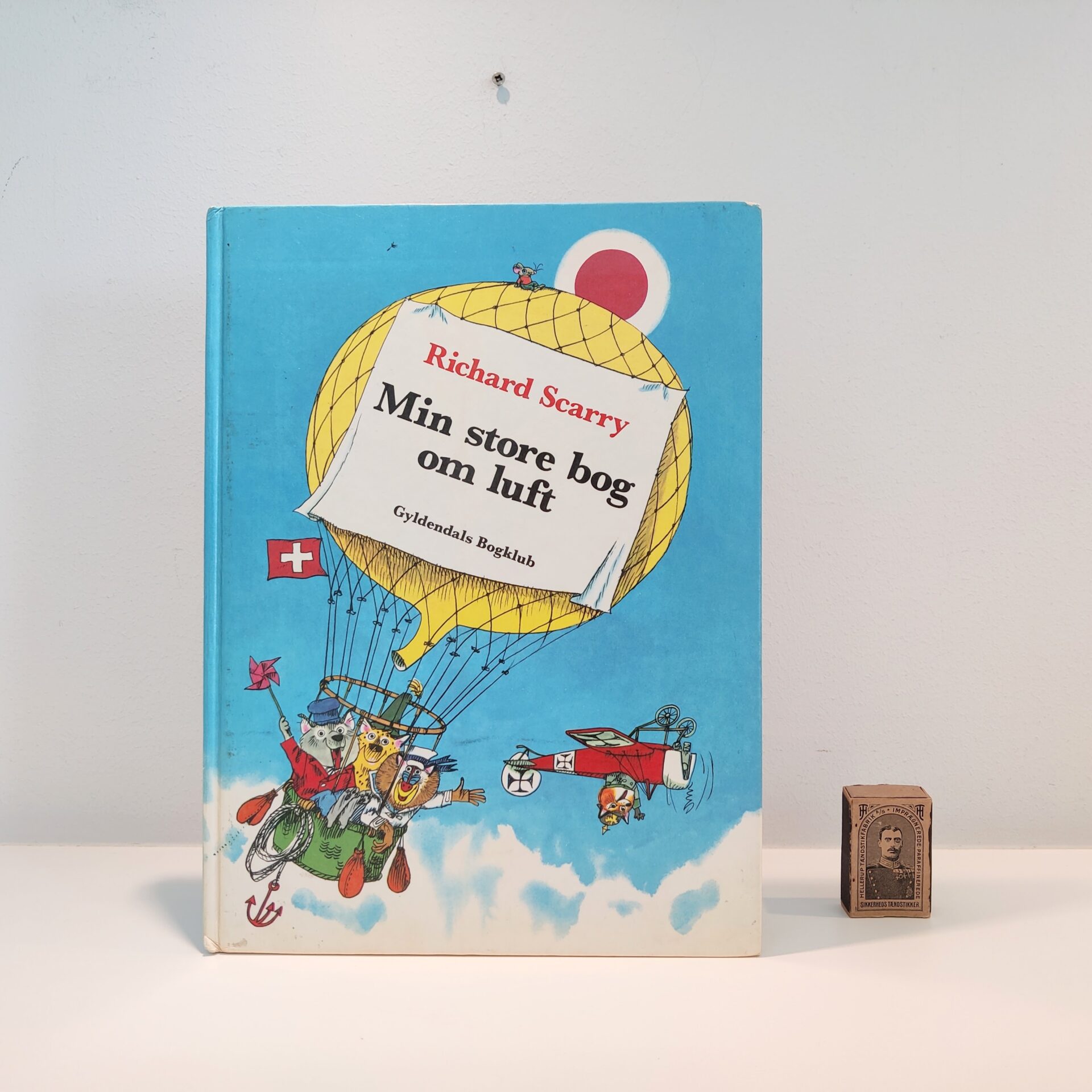 Min store bog om luft af Richard Scarry