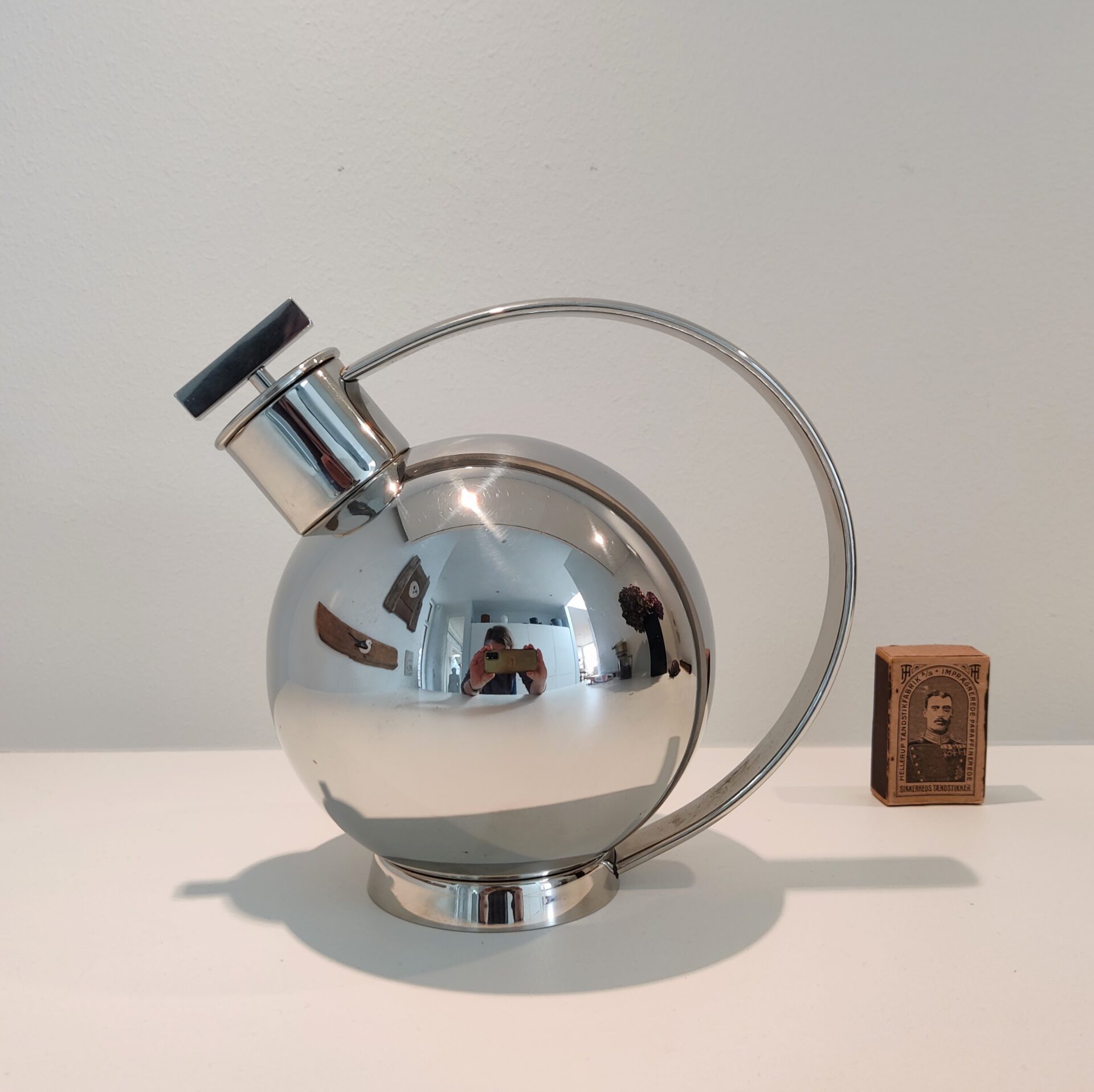 Rare stainless steel cocktail shaker designed by Sylvia Stave - Billede 2