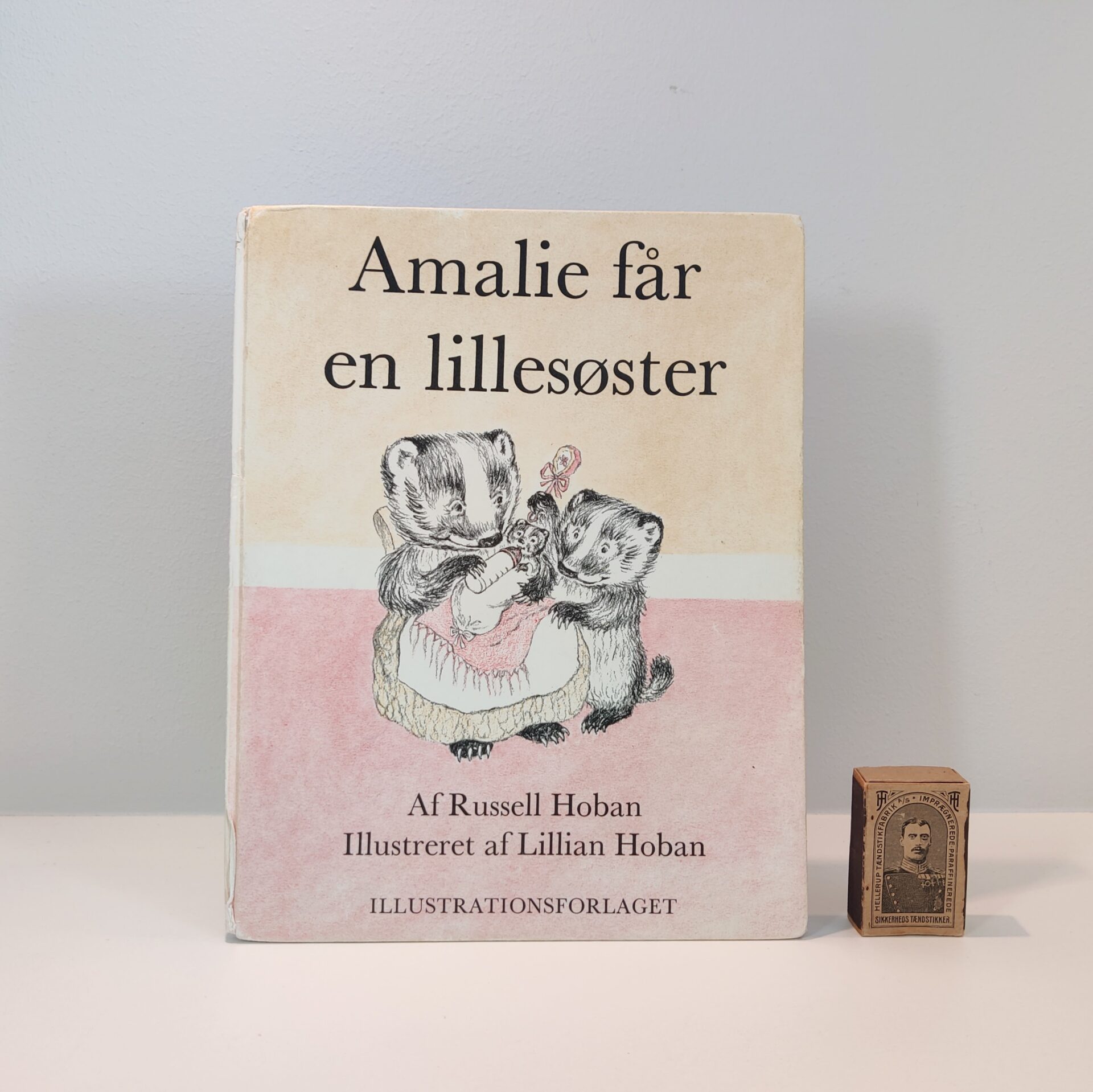 Amalie får en lillesøster af Russell Hoban